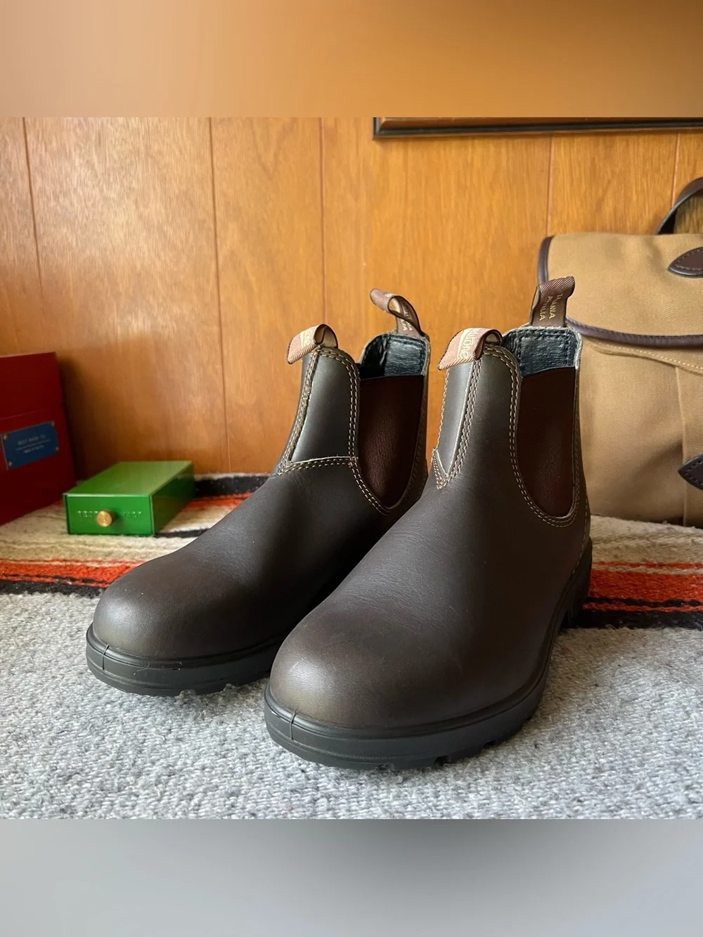 Blundstone Chelsea Boots Brown Leather - Picture 8 of 13